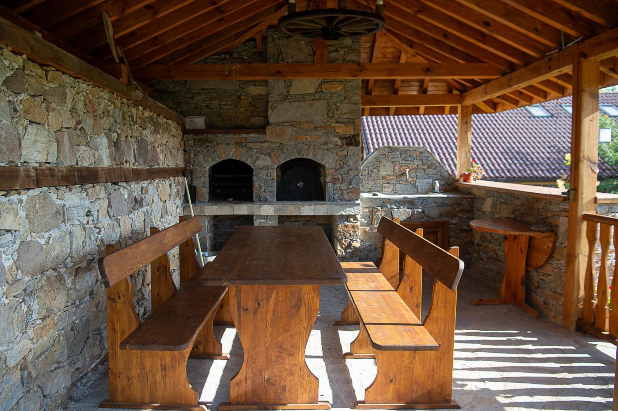 Walnut Cottage 1 Дебращица Екстериор снимка